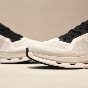 ON Cloudzone Ice Black