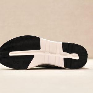 ON Cloudzone Ice Black