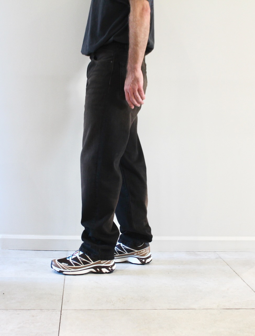 Carhartt Wip Aaron Pant Black Tobacco Black Used Wash