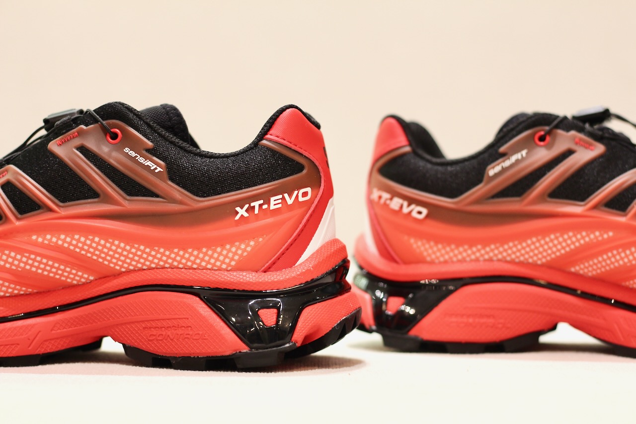 Salomon XT-EVO Black Fiery Red White