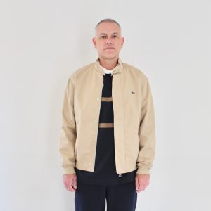 Lacoste Veste Harrington en Twill Déperlant Beige