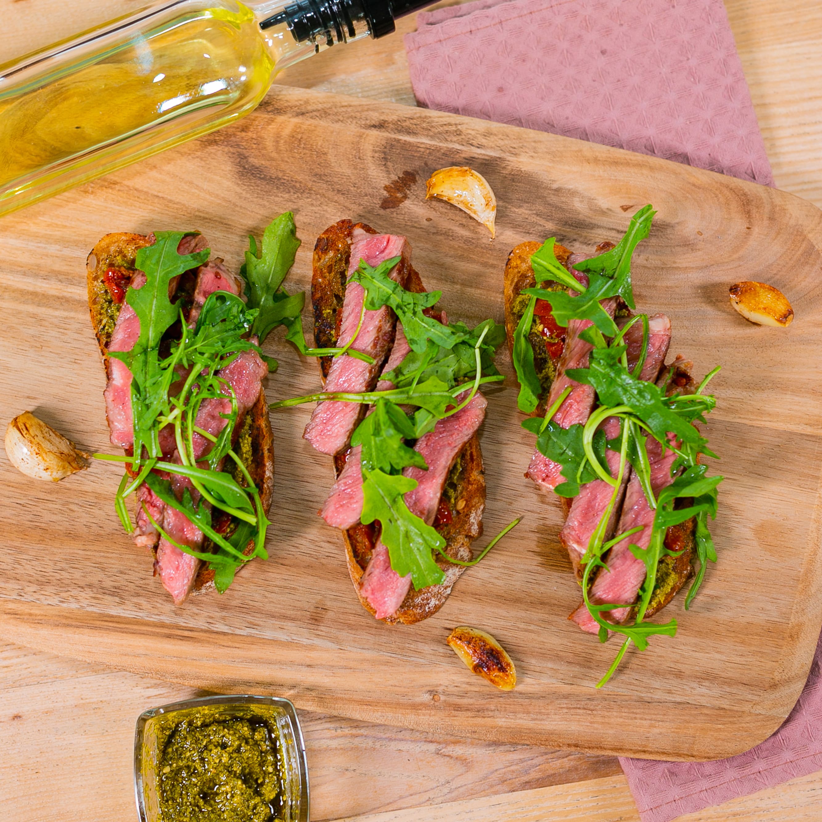 Bruschetta with Beef — step-by-step recipe with photos, videos, kbju and ingredients