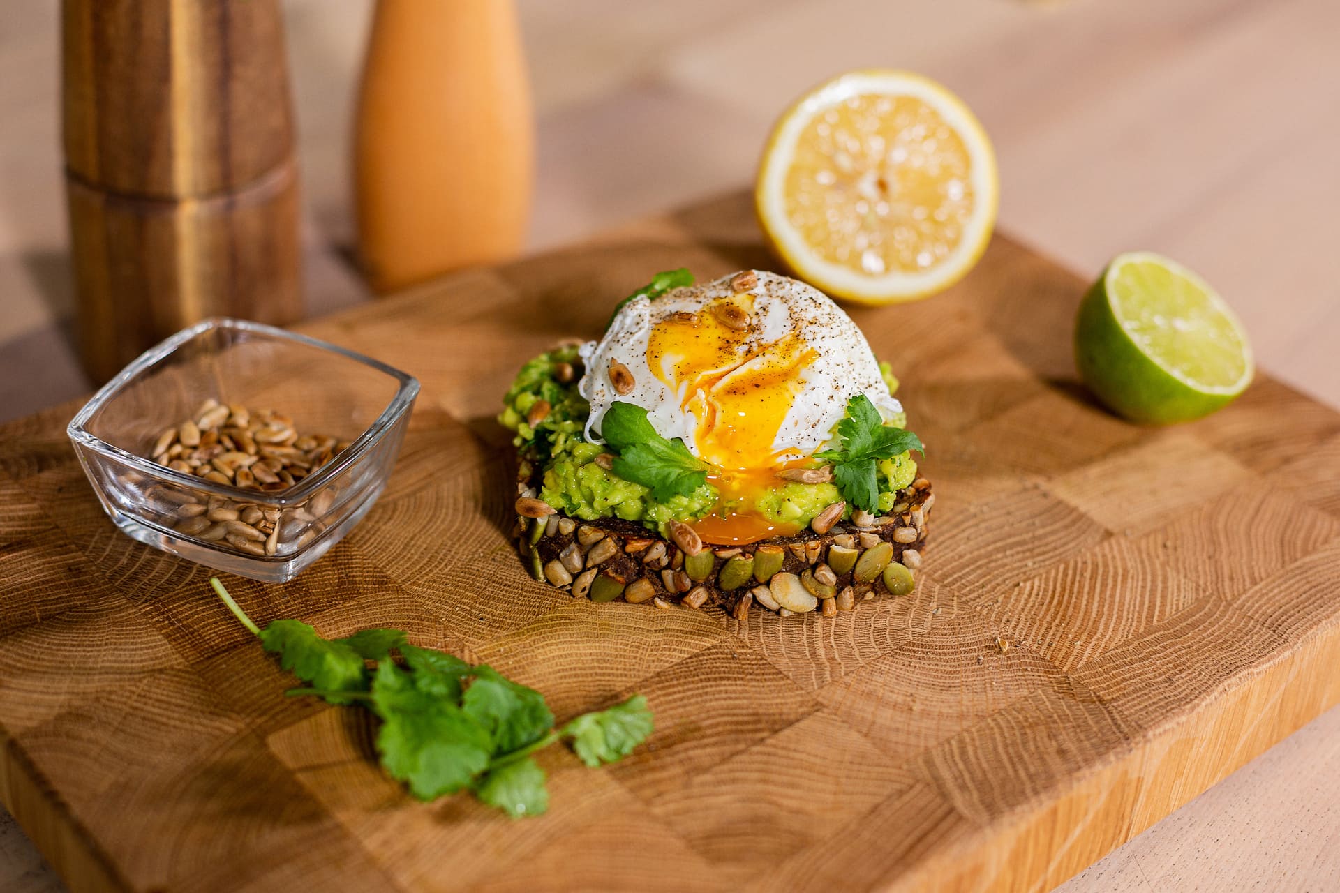Avocado Toast with Poached Egg — step-by-step recipe with photos, videos, kbju and ingredients