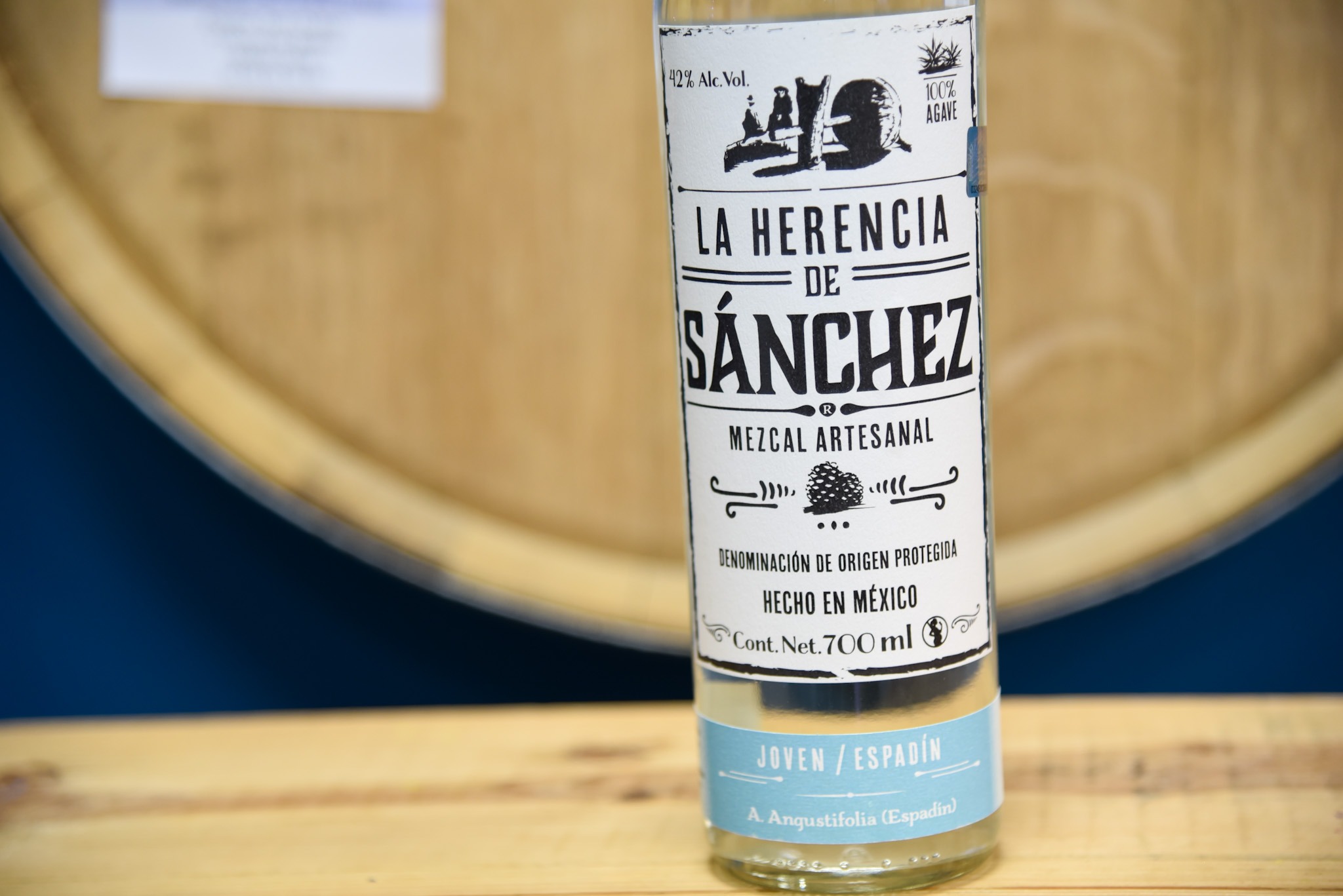 Mezcal artesanal de la Herencia