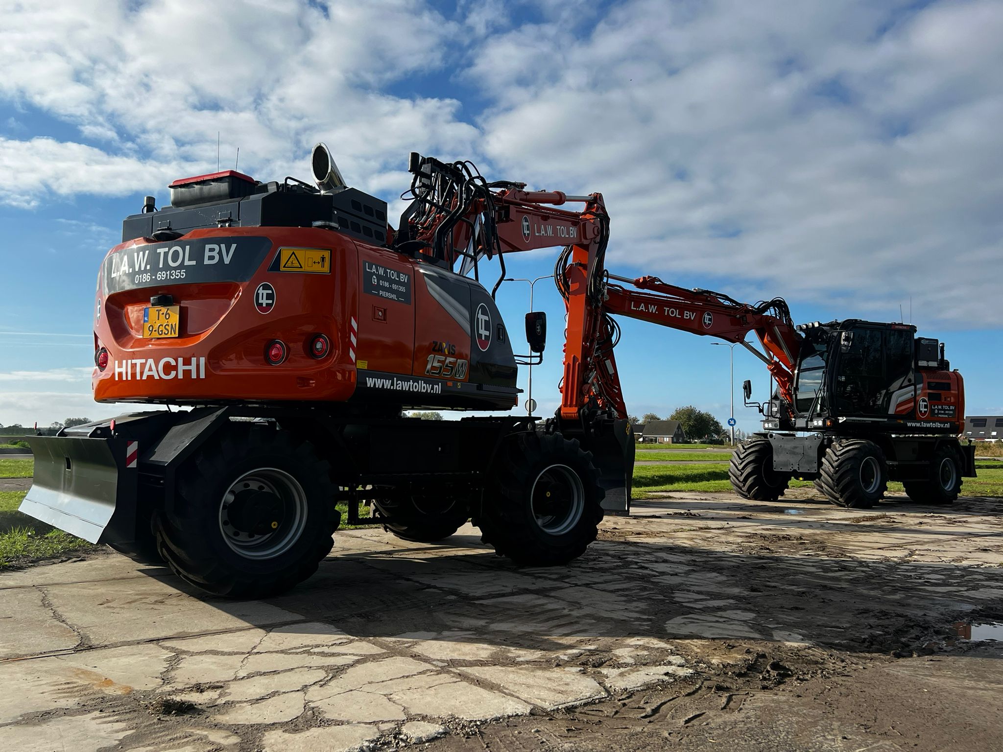 Hitachi ZX155W-7 graafmachine