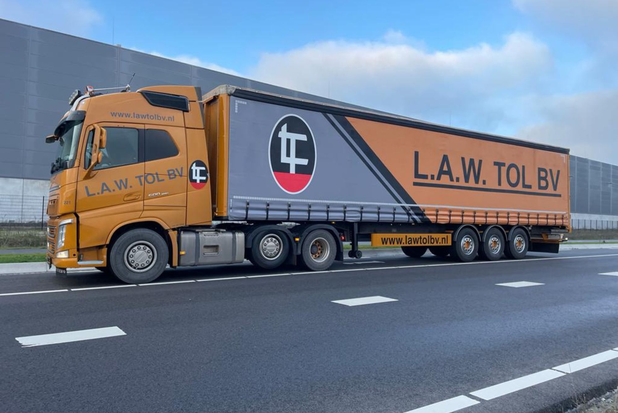 tautliner transport