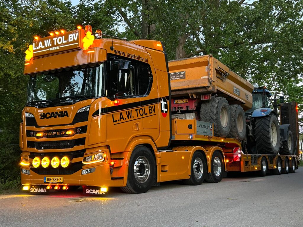 scania r560 6x2