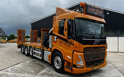 Volvo FH 8x2 kraanauto