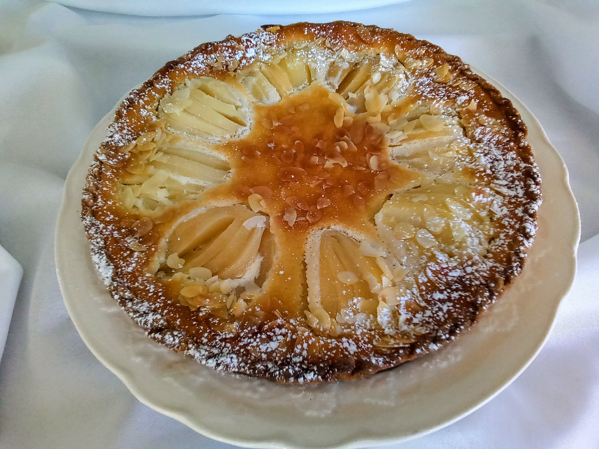 Tarte amandine aux poires
