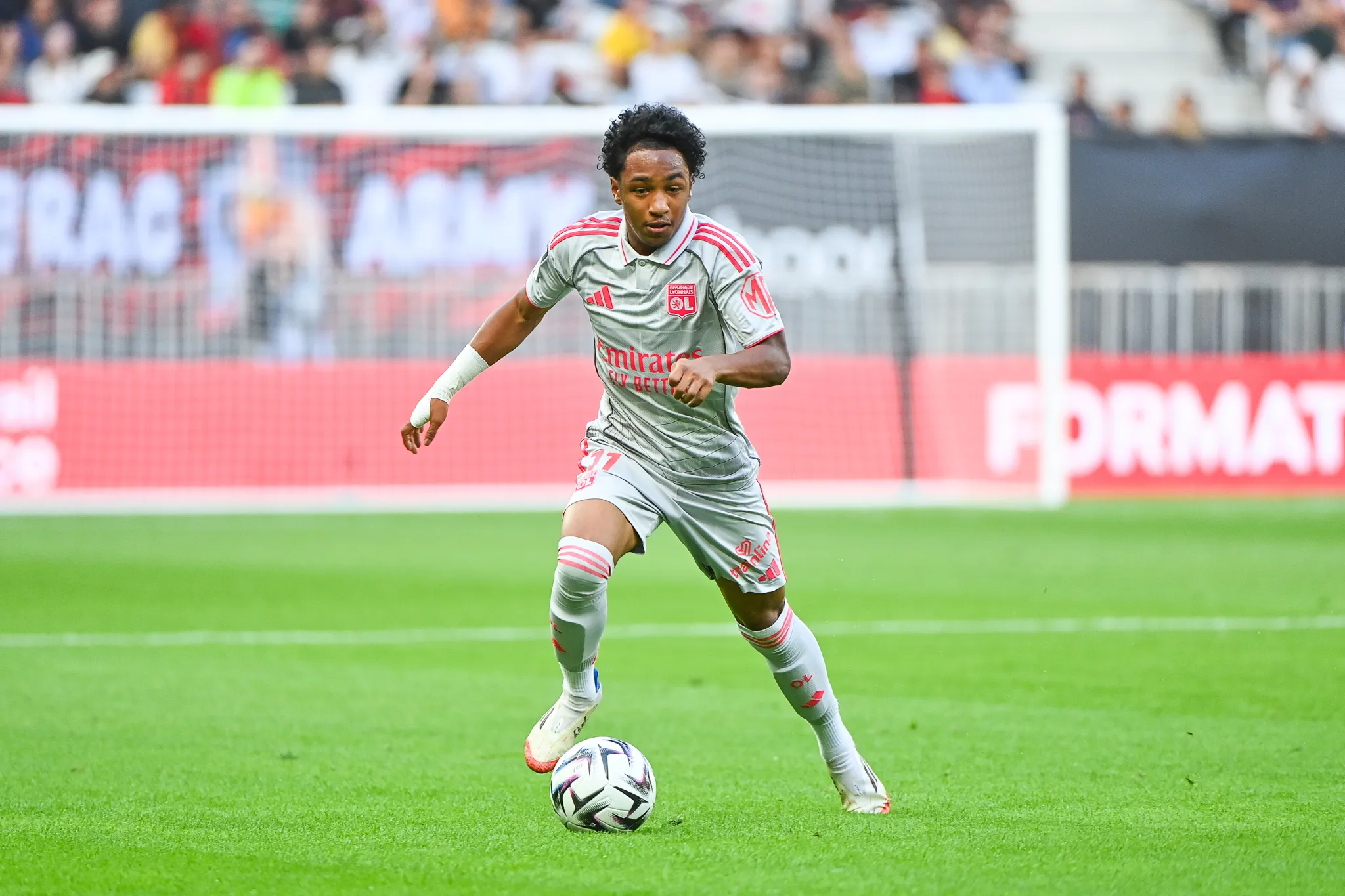 Malick Fofana jadi target Arsenal jelang bursa transfer ditutup