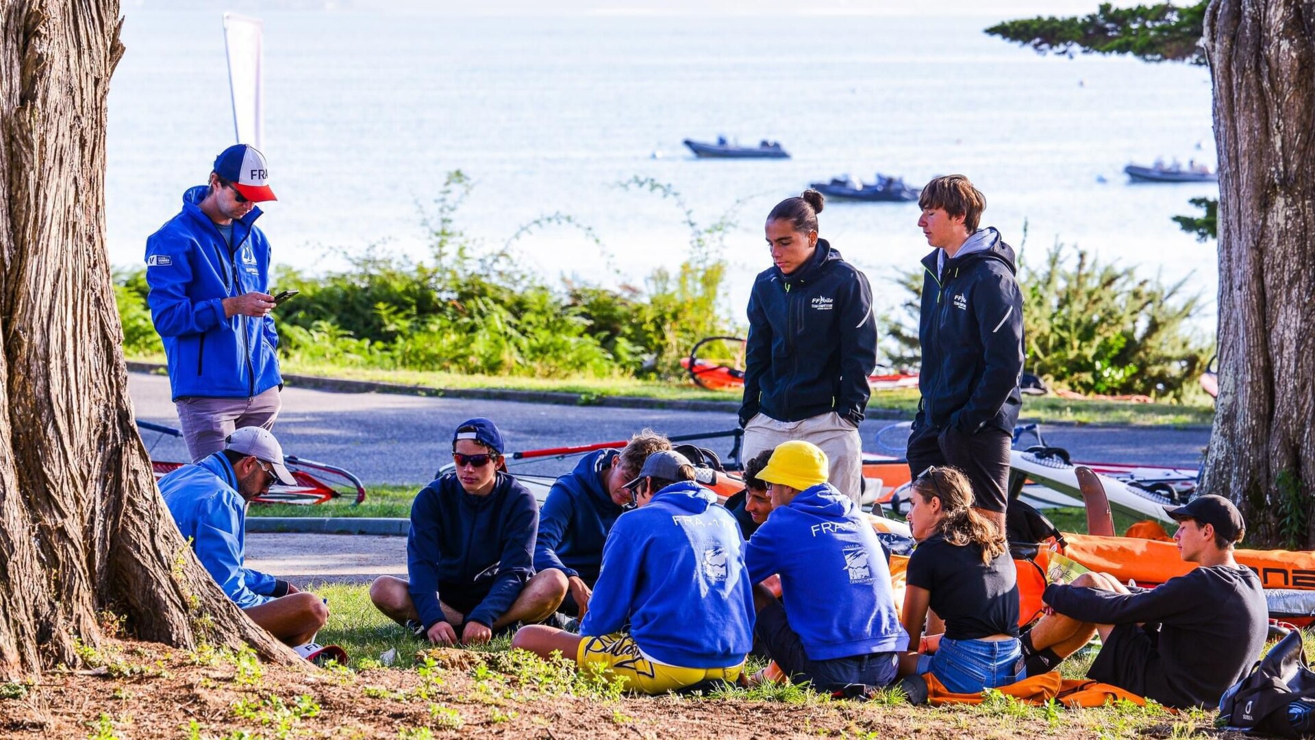 L'équipe Grand Est sur le Championnat de France Jeune Windsurf 2024