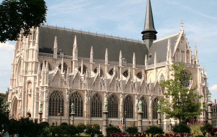 Bezoek aan de Onze-Lieve-Vrouw-ter-Zavelkerk - Brusselslife.be