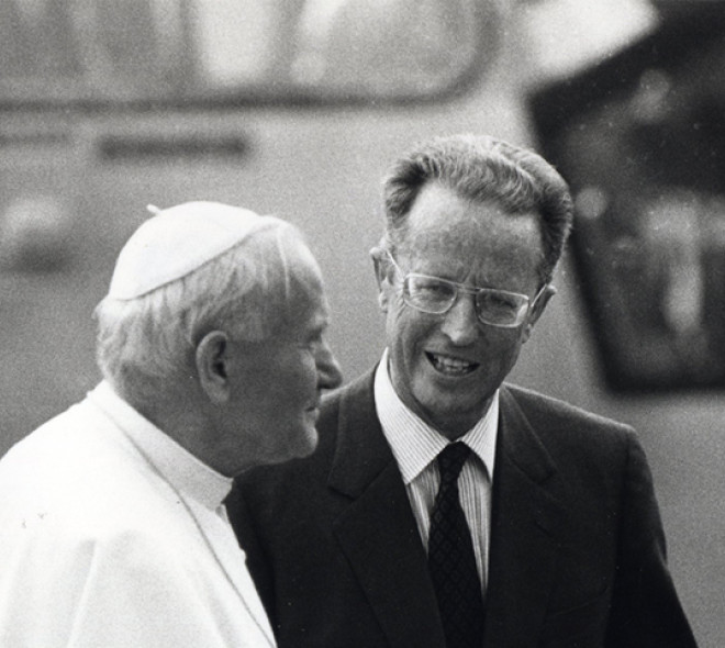 The popes and Brussels
