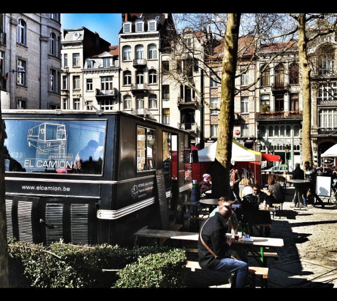 Food trucks roaming the streets of Brussels
