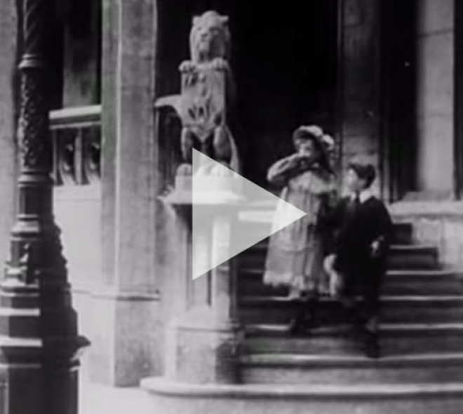 Brussels in 1900 with Toto