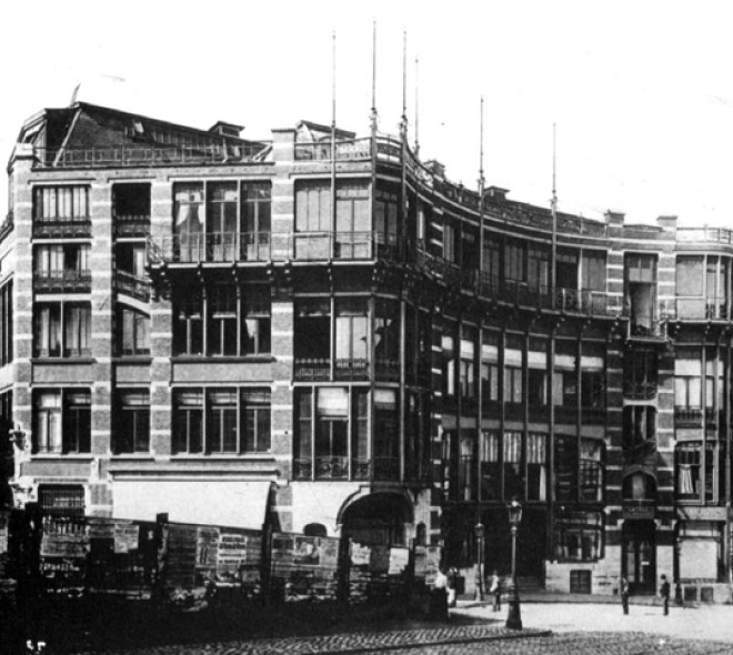The Disappearance of the Maison du Peuple or the assassination of Victor Horta
