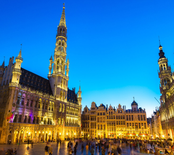 Pour la Saint-Valentin, l'Hôtel de Ville de Bruxelles deviendra rouge