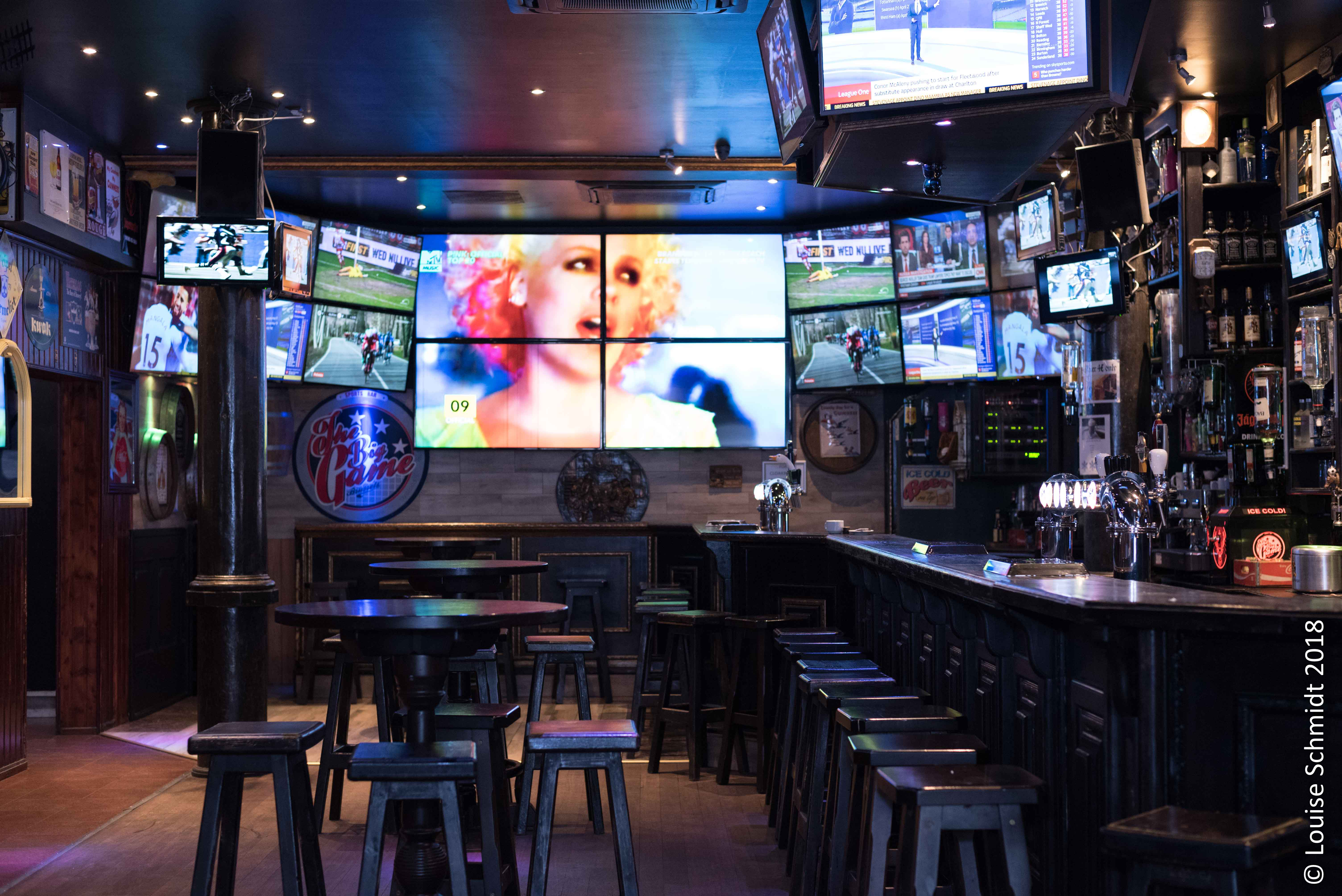 The Big Game Bars Cafes Bruxelles Brusselslife Be