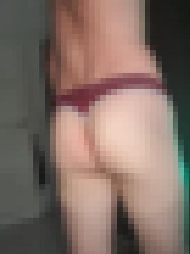 Photo from Charles28 into Je montre mes fesses