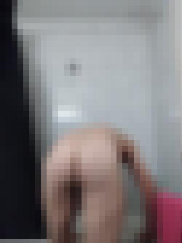 Photo from Well into Dans la salle de bain