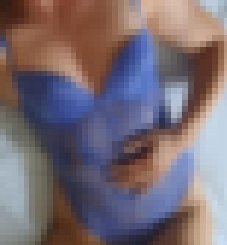 Photo from Lyloune into Lingerie de couleur