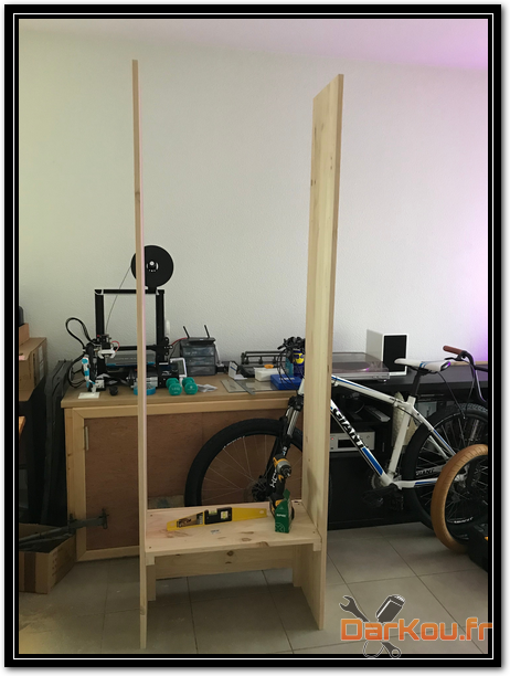 https://s3.eu-west-3.amazonaws.com/medias.darkou.fr/Bricolages/Etagere-Cumulus/etagere-11.png