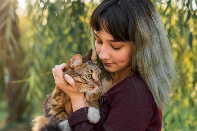 La economía detrás de adoptar un gato: Costos y factores a considerar 4