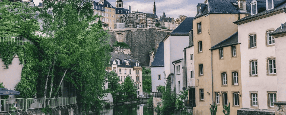 Cover travailler au Lux en tant que belge