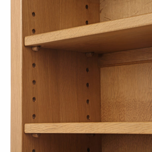 Mouseman Oak Bookcase with Four Shelves