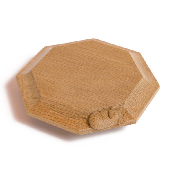 Mouseman Oak Small Chopping Board/Tea Pot Stand