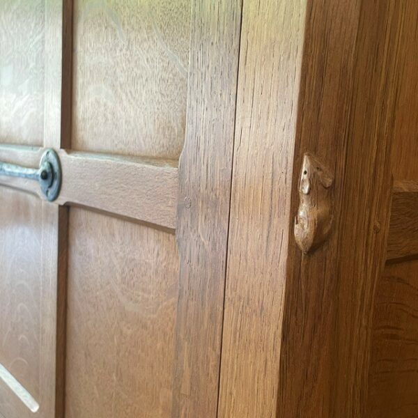 Classic Mouseman 5' 0" Welsh Dresser