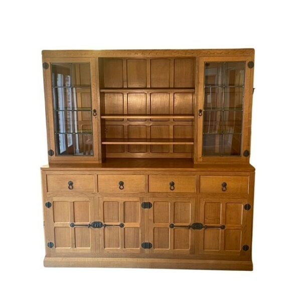 Classic Mouseman 6'0" Display Dresser