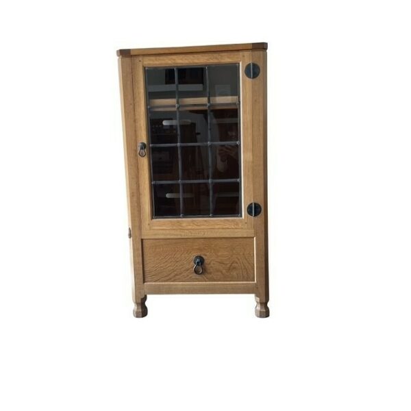 Classic Mouseman Music Centre With Lift Up Lid