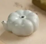 Compte-gouttes d'eau "citrouille" en porcelaine | 汝窑南瓜水滴砚滴
