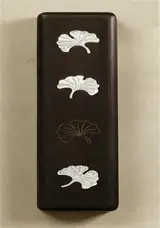 Presse-papier en bois de santal "Feuilles" | 紫光檀木压纸文镇