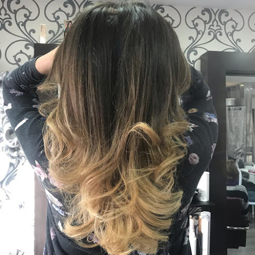 Deluxe Peluqueros en Arroyomolinos