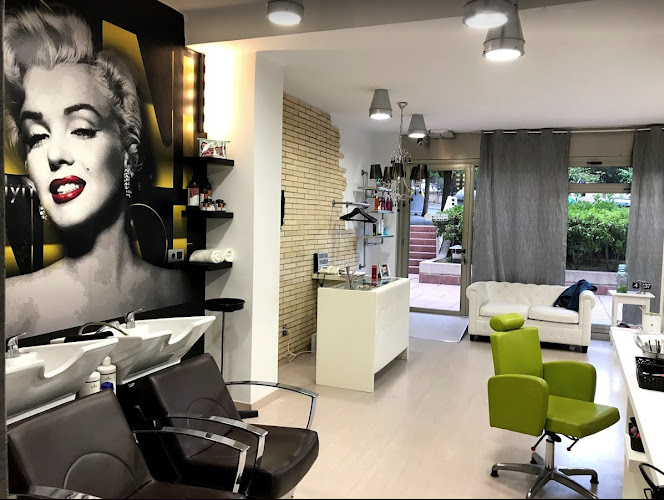 Lidia Coll Perruquers en Tarragona