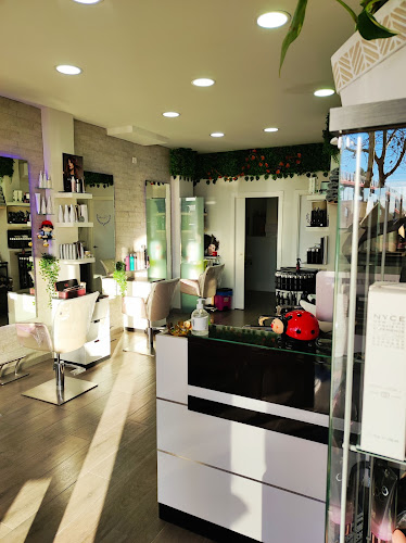 Marcos Tabara Peluqueros en Pozuelo de Alarcón