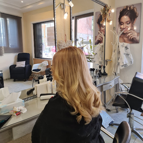 Natura Stylo Peluquería Estética en Pozuelo de Alarcón