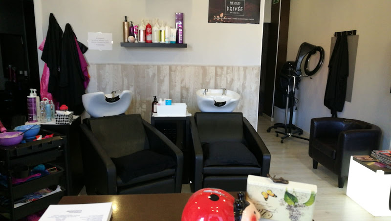 Peluquería Alba Suárez Salón de Belleza en Alcalá de Henares