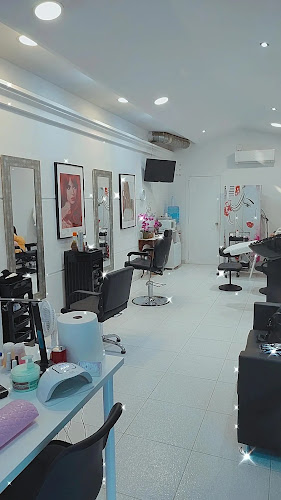 Peluquería Claudia Matielli El Meu Raconet Salón Brasileño en Tarragona