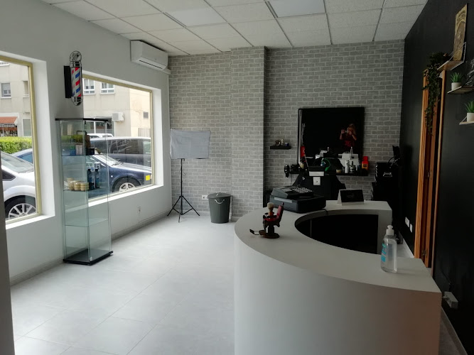 Peluquería Htb Hair Salon en Alcalá de Henares