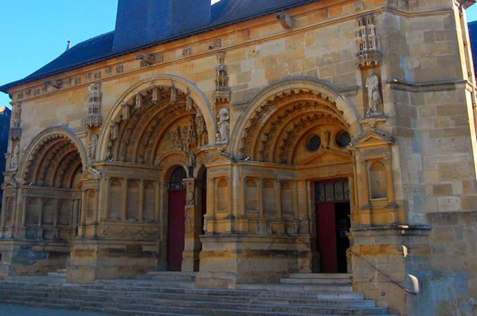Vouziers_Patrimoine_Saint-Maurille.jpg