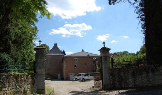 Gîte n°311 "LE RELAIS DU CHÂTEAU" – CHATEL CHEHERY