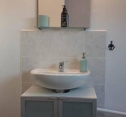 Bird, Salle de Bain