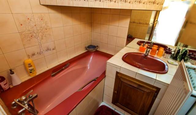 suite coté cour salle de bain