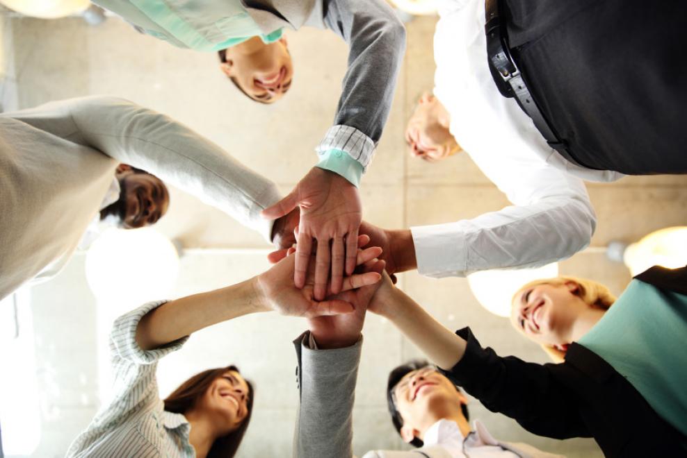 Team_join_hands.jpg