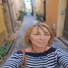 Colocation  & Location Chambre à louer INTERGENERATIONNELLE | Loue chambre meublée  INTERGENERATIONNELLE | Logement  INTERGENERATIONNELLE