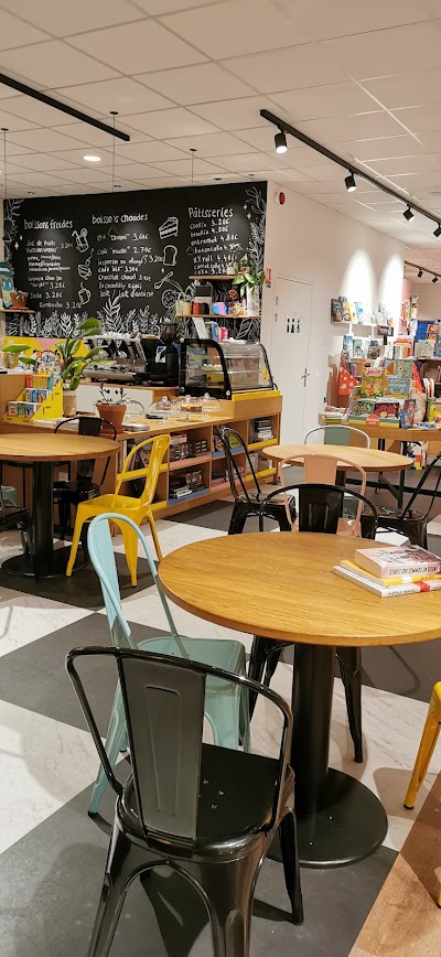 Photo 4 de LIBRAIRIE COMBO