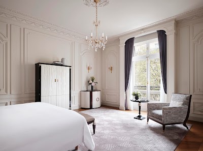 Photo 2 de The Peninsula Paris
